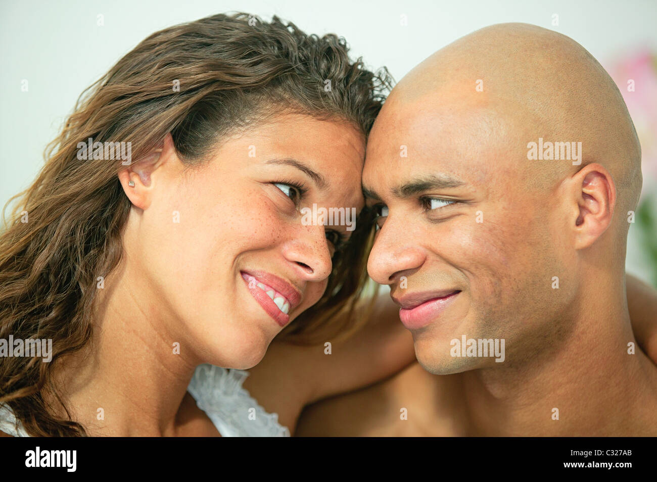 Detail close up loving couple hi-res stock photography and images - Alamy