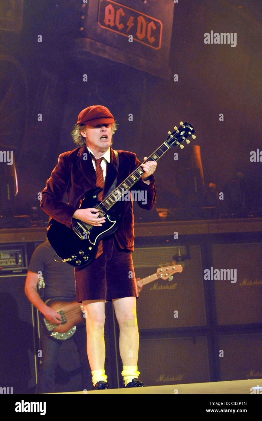 Angus Young  AC/DC live in concert at Madison Square Garden New York City, USA - 12.11.08 Stock Photo