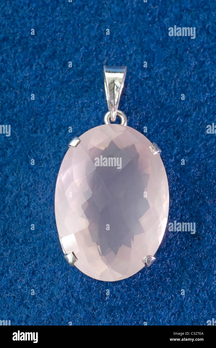 Rose quartz hires stock photography and images Alamy