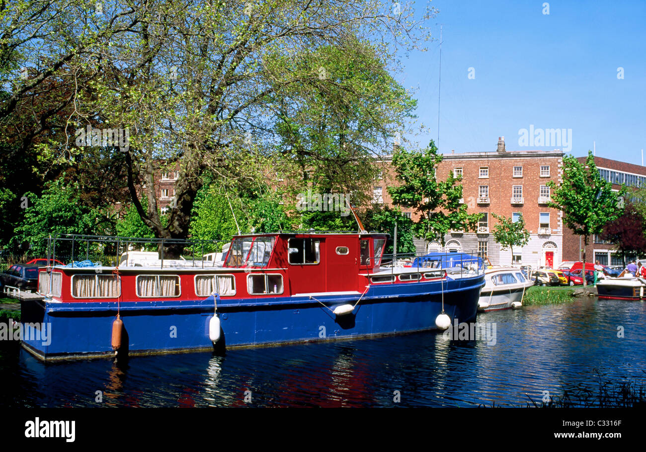 Dublin, Co Dublin, Ireland, Grand Canal, Baggot Street Stock Photo Alamy
