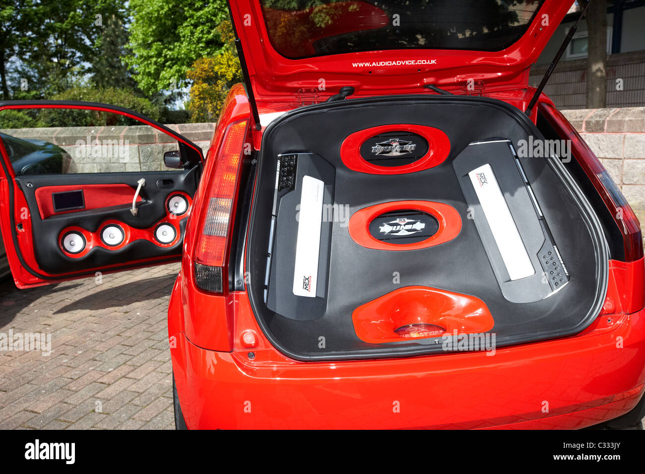 Modified and custom car speakers hi-res stock photography and images - Alamy