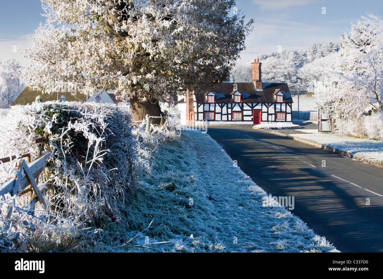 Pretty Cheshire Cottage in the Depths of Winter, Beeston, Cheshire, England, UK Stock Photo