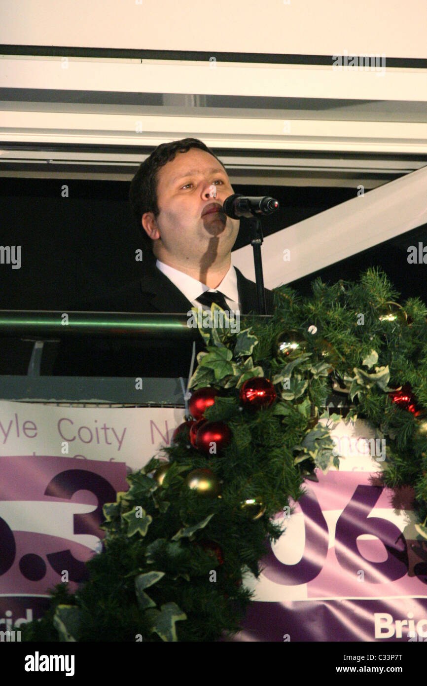 Britain's Got Talent winner Paul Potts performs at the Bridgend Designer Outlet Christmas lights switching on ceremony Stock Photo