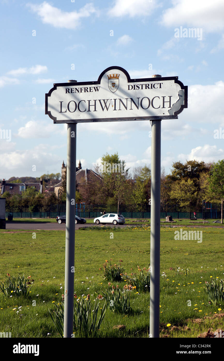 Lochwinnoch village name sign Stock Photo