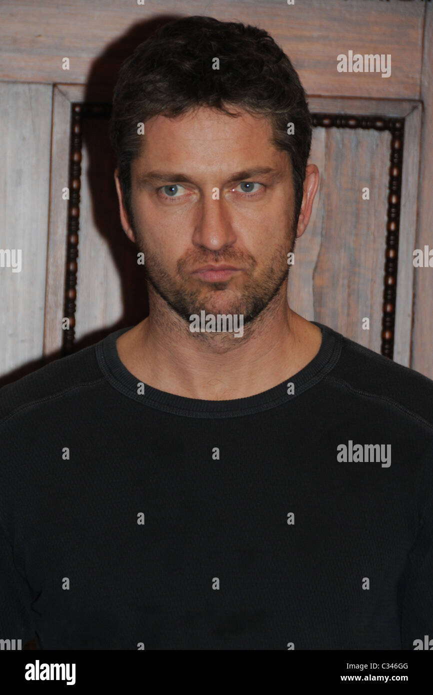 Gerard Butler Stars of the upcoming film, 'Law Abiding Citizen,' are  welcomed to Philadelphia during a press conference at Stock Photo - Alamy