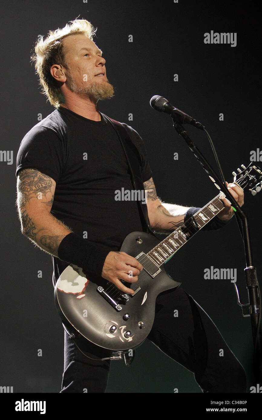 James Hetfield Metallica performing live in concert at the Allstate Arena  as part of their 'Death Magnetic Tour' Chicago Stock Photo - Alamy