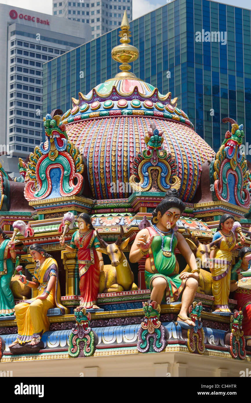 Sri Mariamman Hindu Temple in Singapore Stock Photo