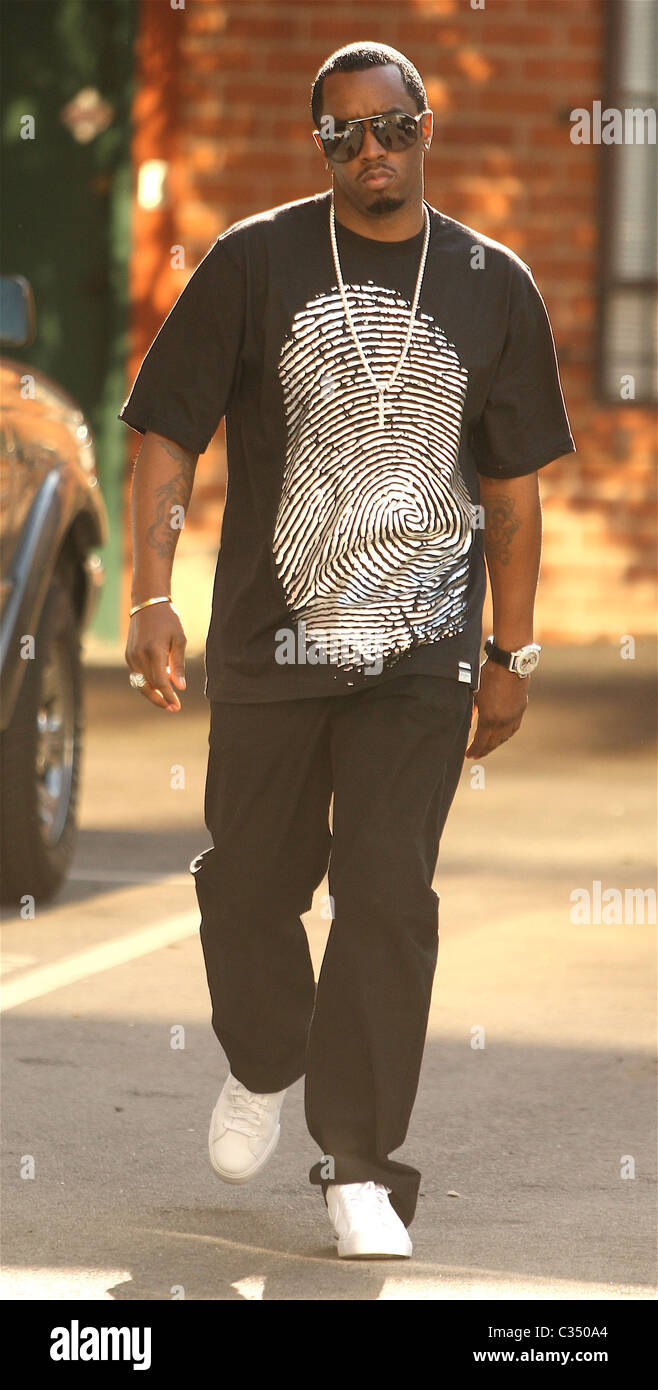Sean Combs aka P Diddy leaving a medical building in Beverly Hills Los