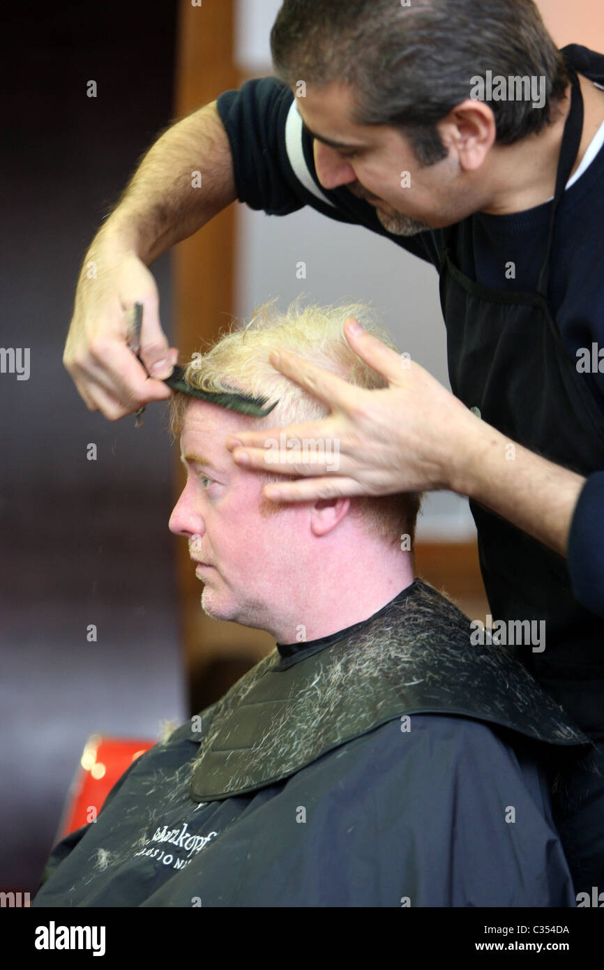 English Presenter Chris Evans Gets A Haircut In A Tintin
