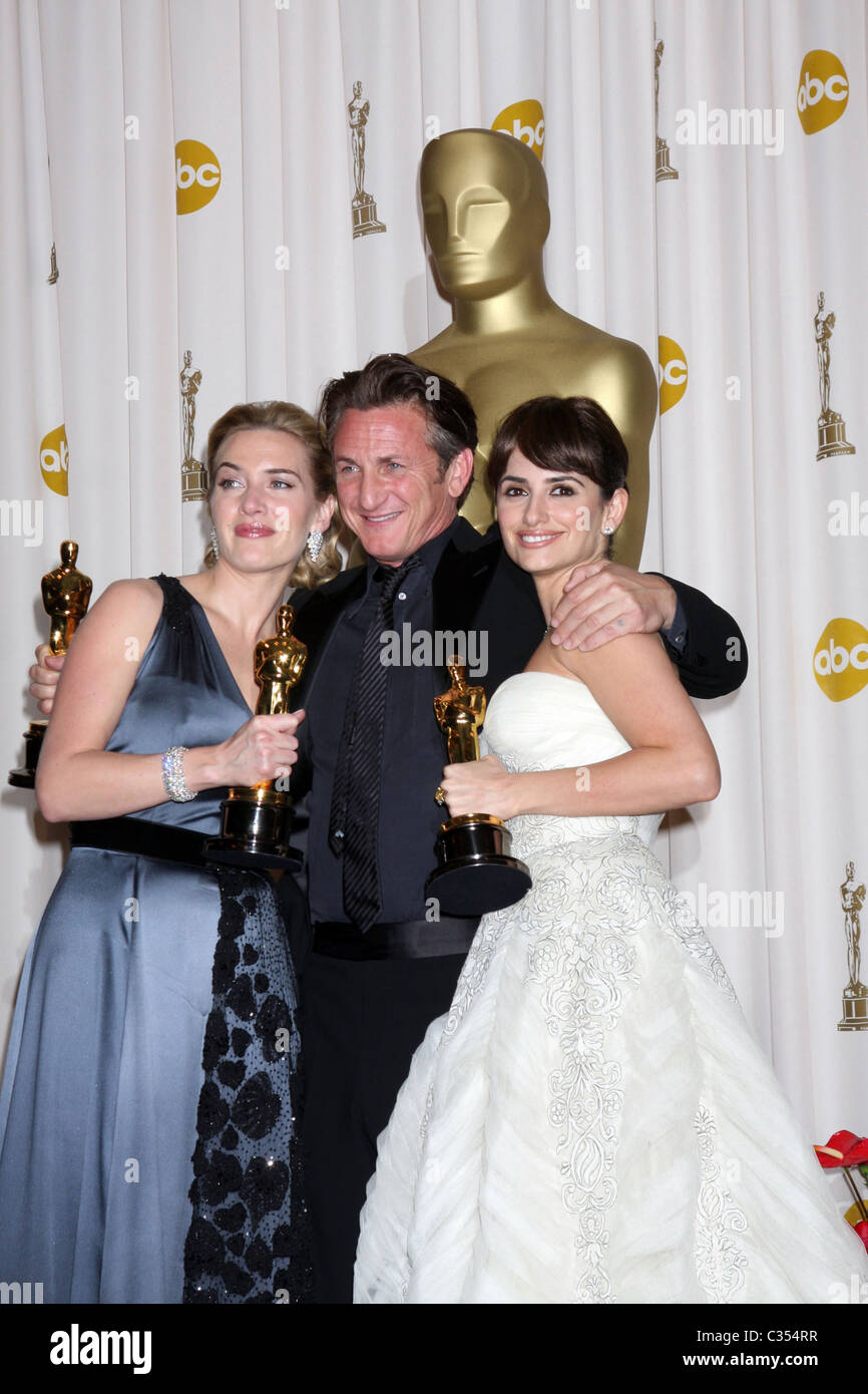 Kate Winslet, Sean Penn and Penelope Cruz The 81st Annual Academy ...