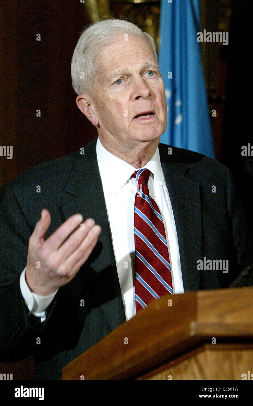 Librarian of congress james billington hi-res stock photography and ...