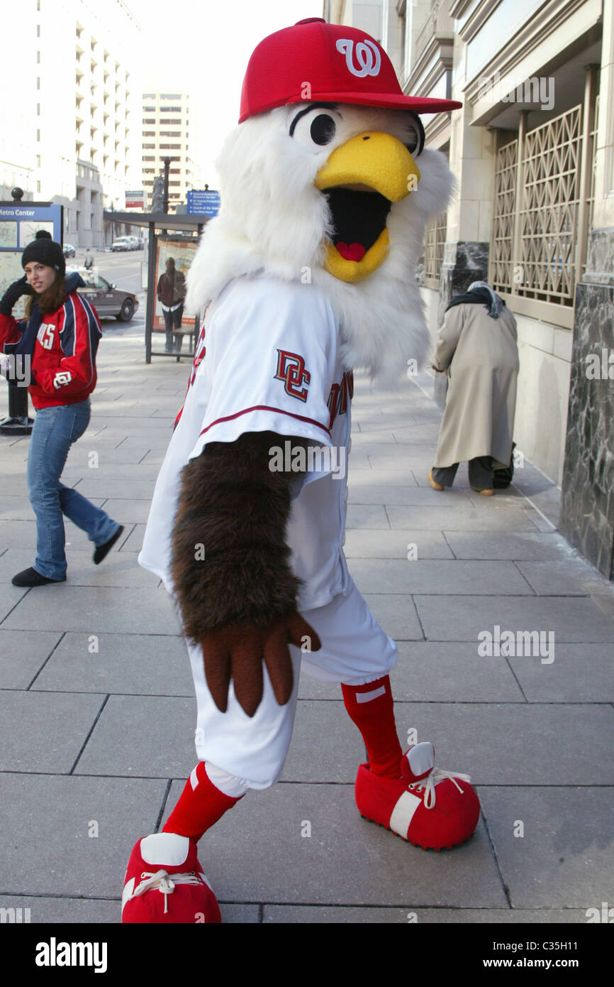 Washington Nationals unveil a new look for mascot 'Screech