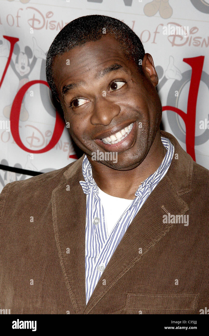 Phill lewis hi-res stock photography and images - Alamy
