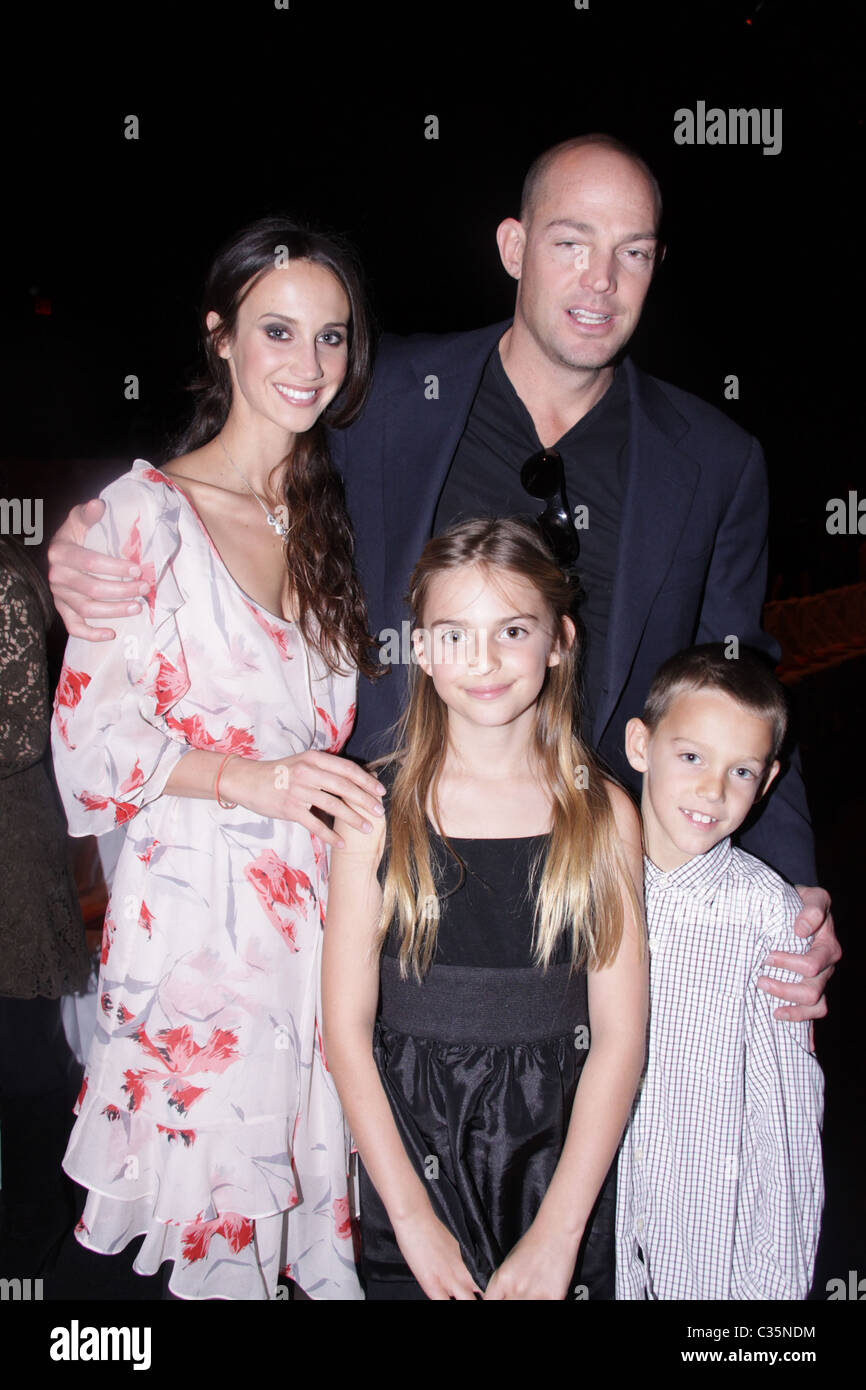 Ali Kay Alex Von Furstenberg And Children Mercedes Benz IMG New York 