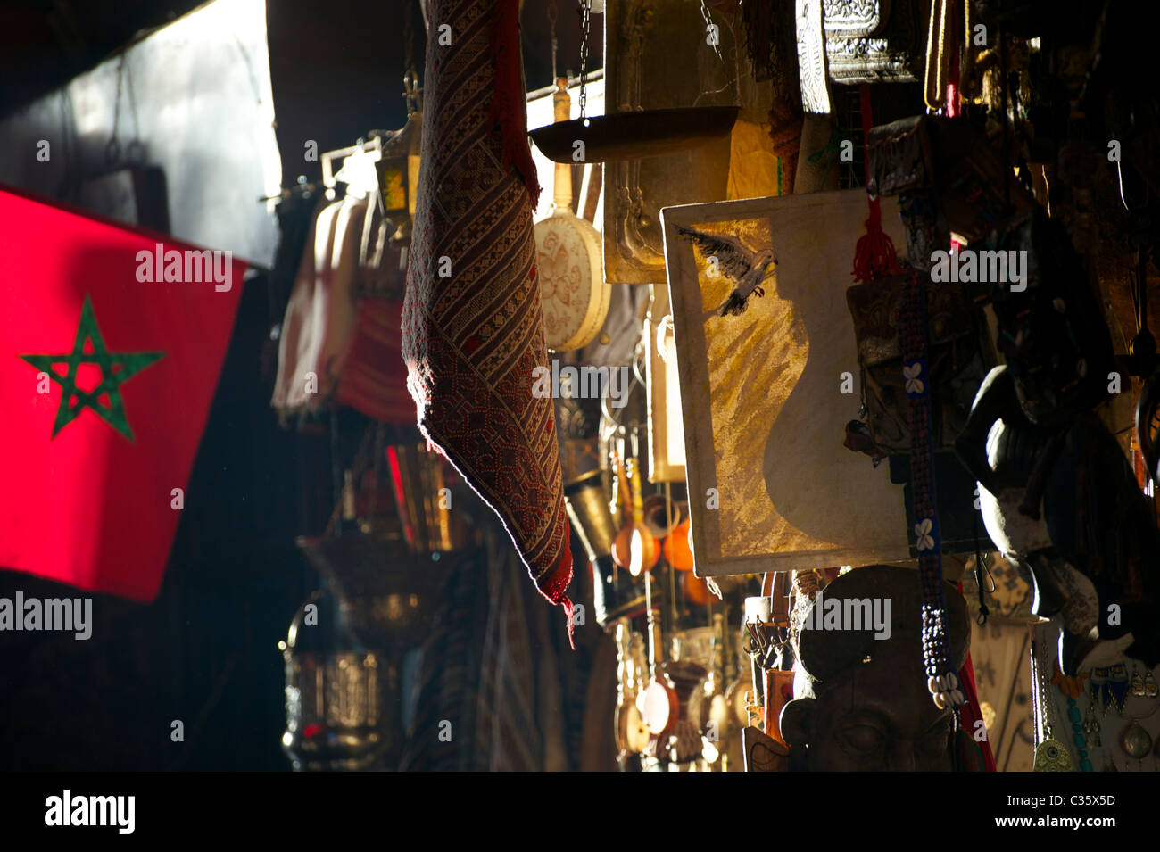 Bric a brac hi-res stock photography and images - Page 6 - Alamy