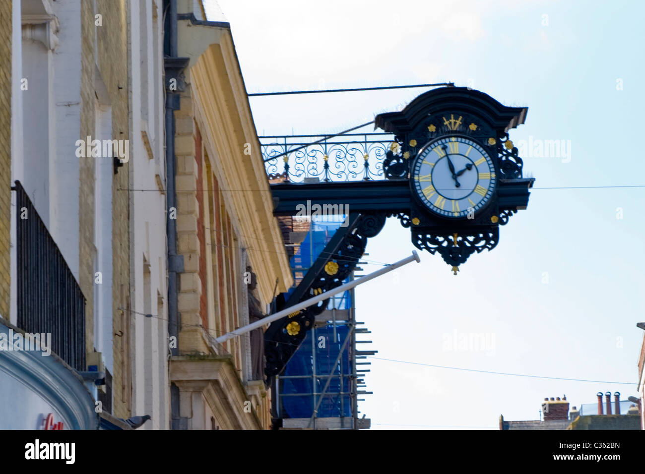 Old guildhall clock winchester hi-res stock photography and images - Alamy