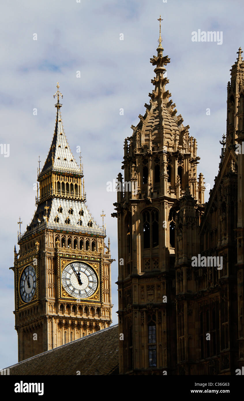 Big Ben clock tower, Houses of Parliament, London, England Stock Photo ...