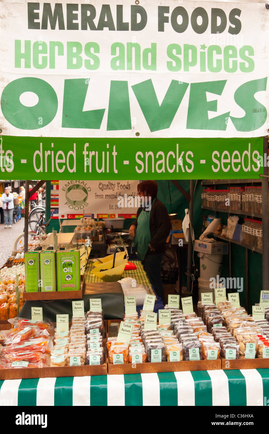 Herbs and spices for sale on a market stall in Cambridge , Cambridgeshire , England , Britain