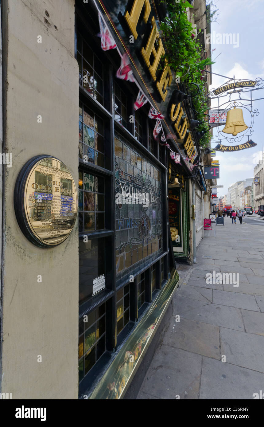The OLD BELL Pub in London, UK Stock Photo