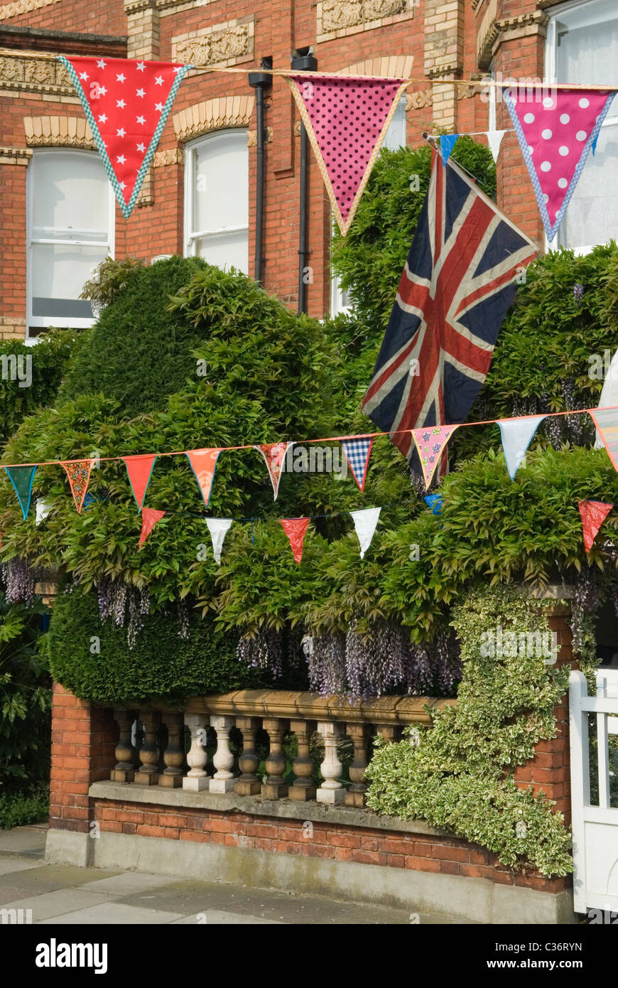 Bunting. Royal Wedding Street Party. London UK. 29 April 2011 HOMER SYKES Stock Photo