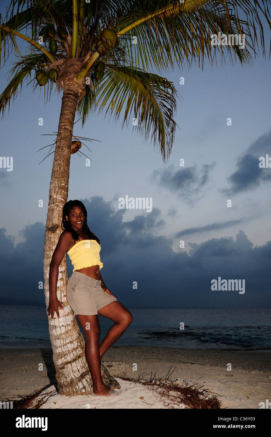 Black women and the sea Stock Photo - Alamy