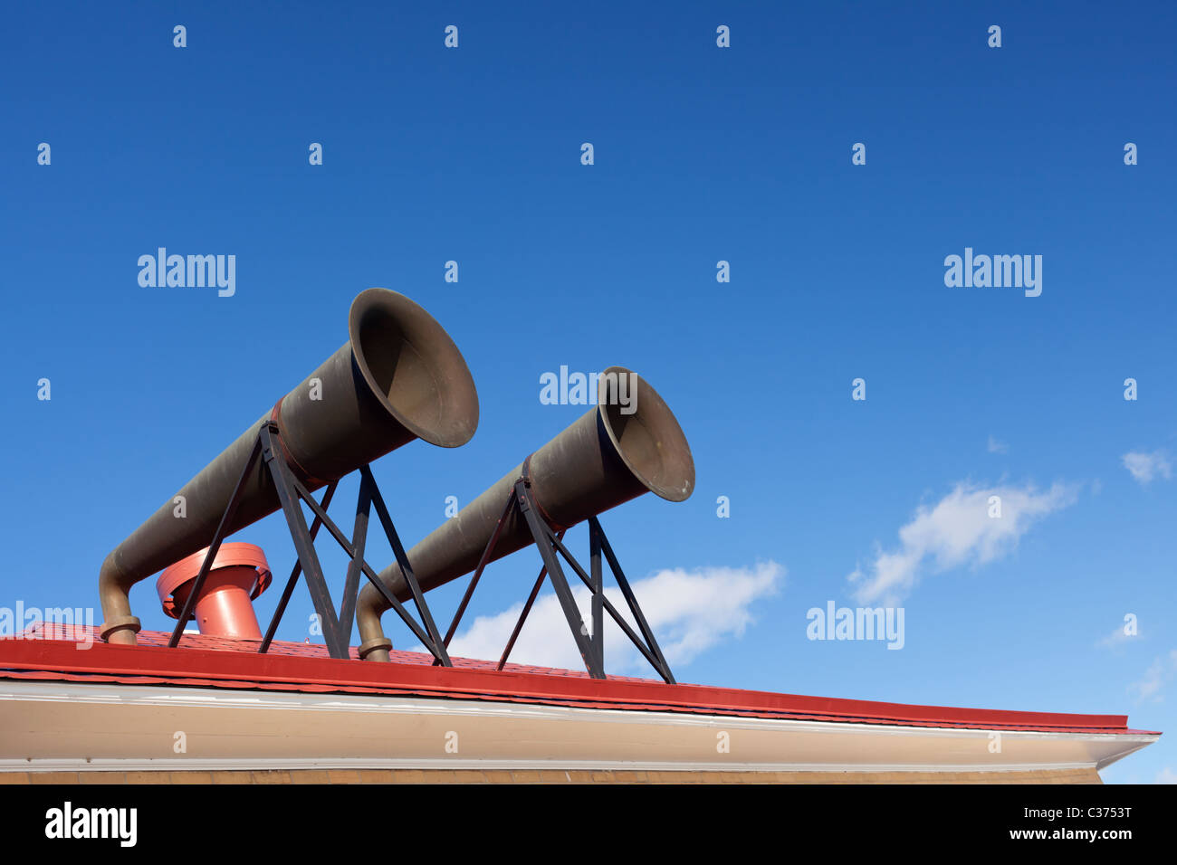 Foghorn hires stock photography and images Alamy