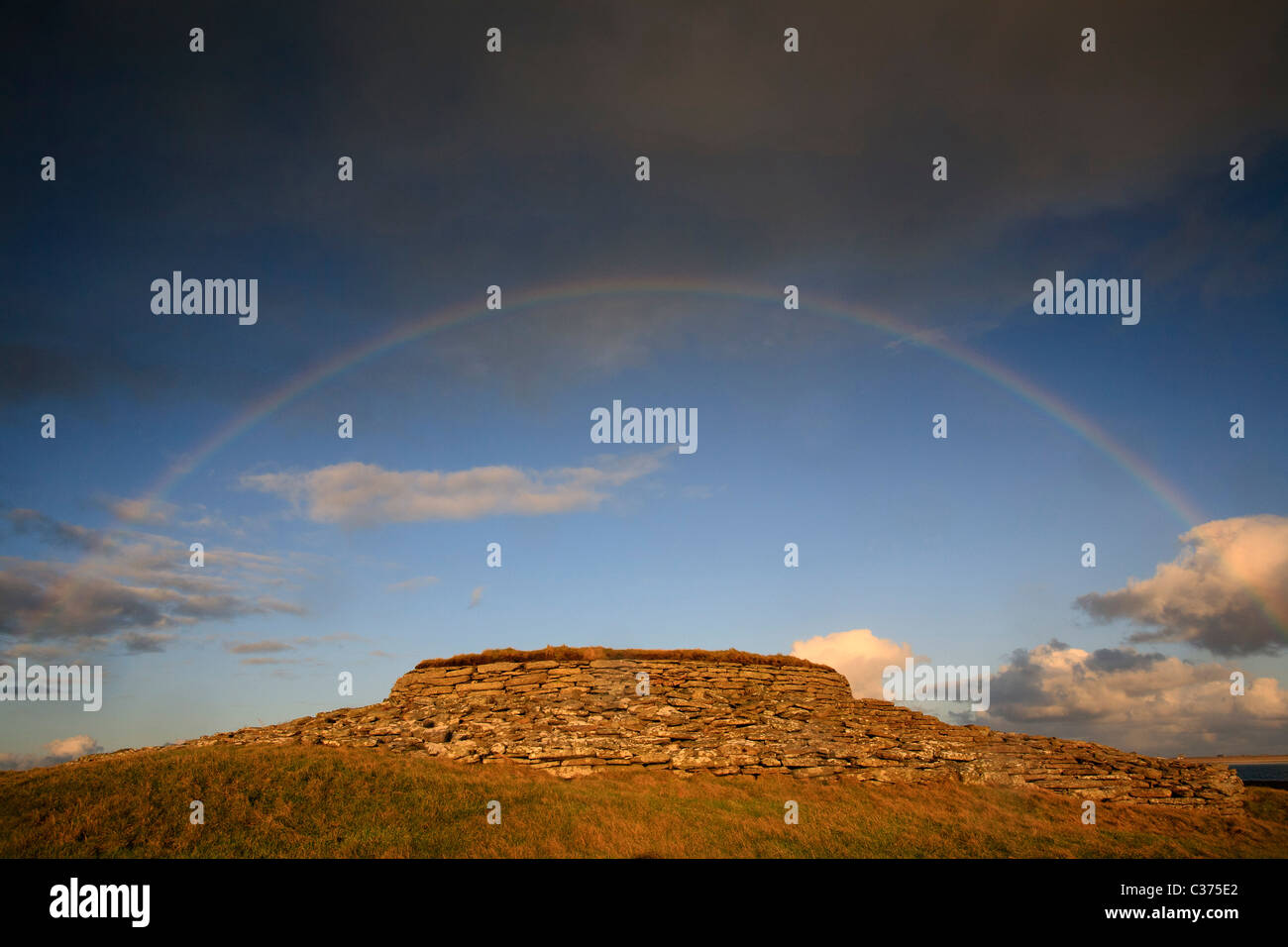 The Quoyness chambered cairn, on Sanday, one of the Northern Isles of Orkney. Stock Photo