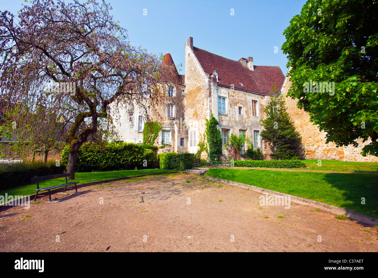 Library and Museum, "Maisons des comtes de Mortagne au Perche" Orne