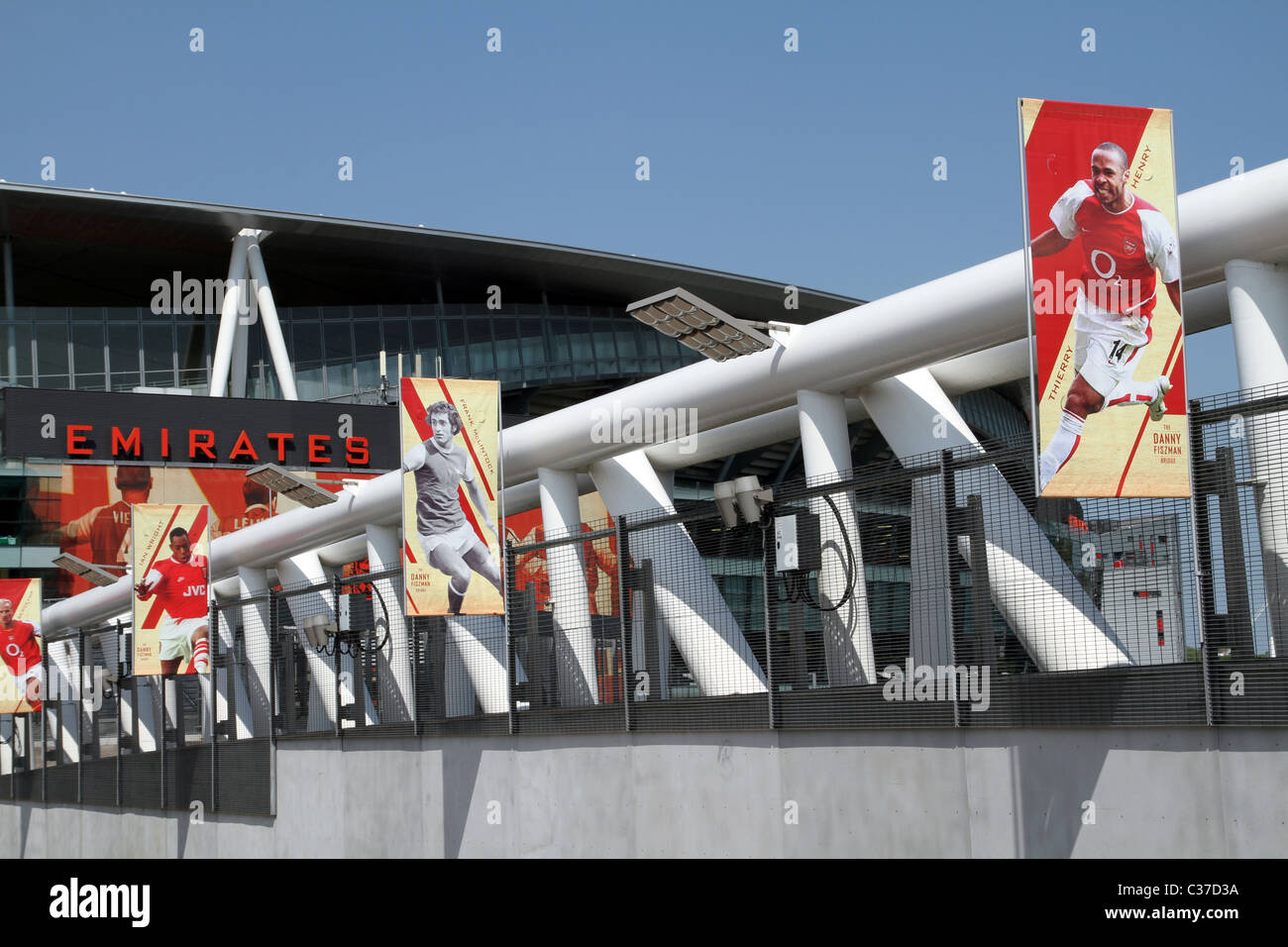 ARSENAL EMIRATES STADIUM IN LONDON UK Stock Photo - Alamy