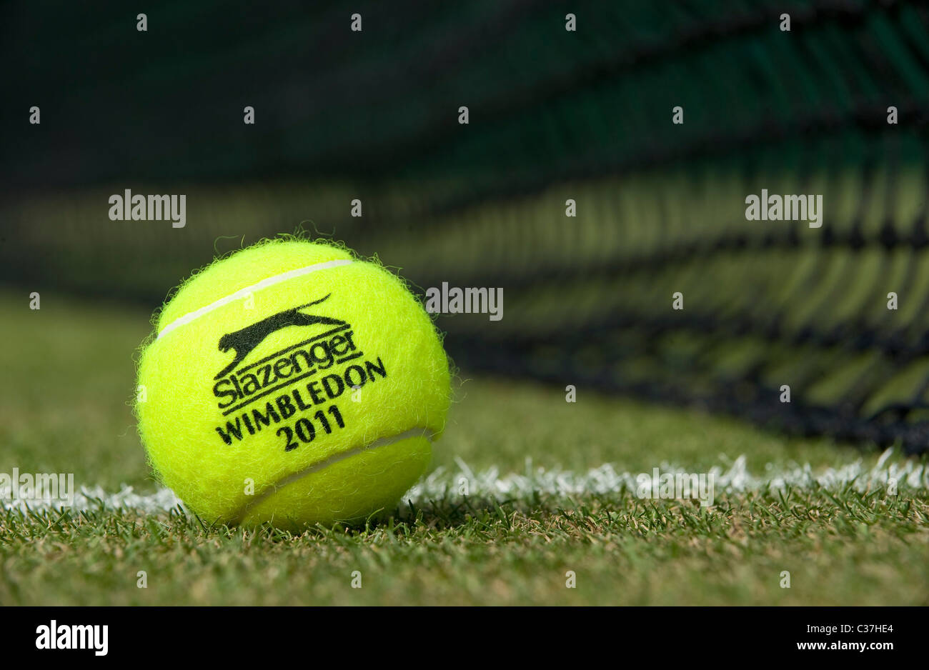 Slazenger tennis ball hi-res stock photography and images - Alamy