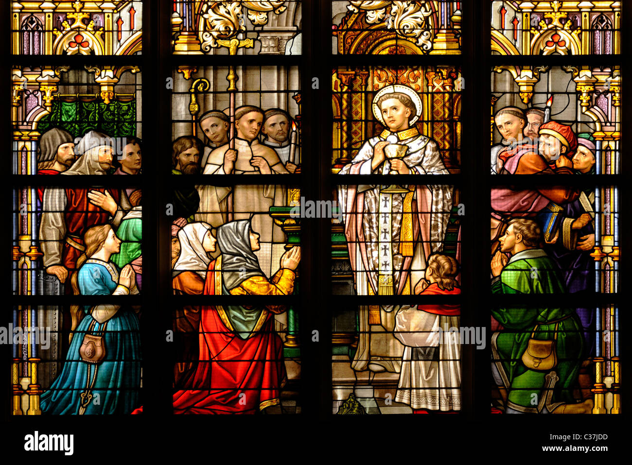 Den Bosch ( 's Hertogenbosch) Netherlands. St Janskathedral (1336-1550; Gothic) Stained Glass Window Stock Photo