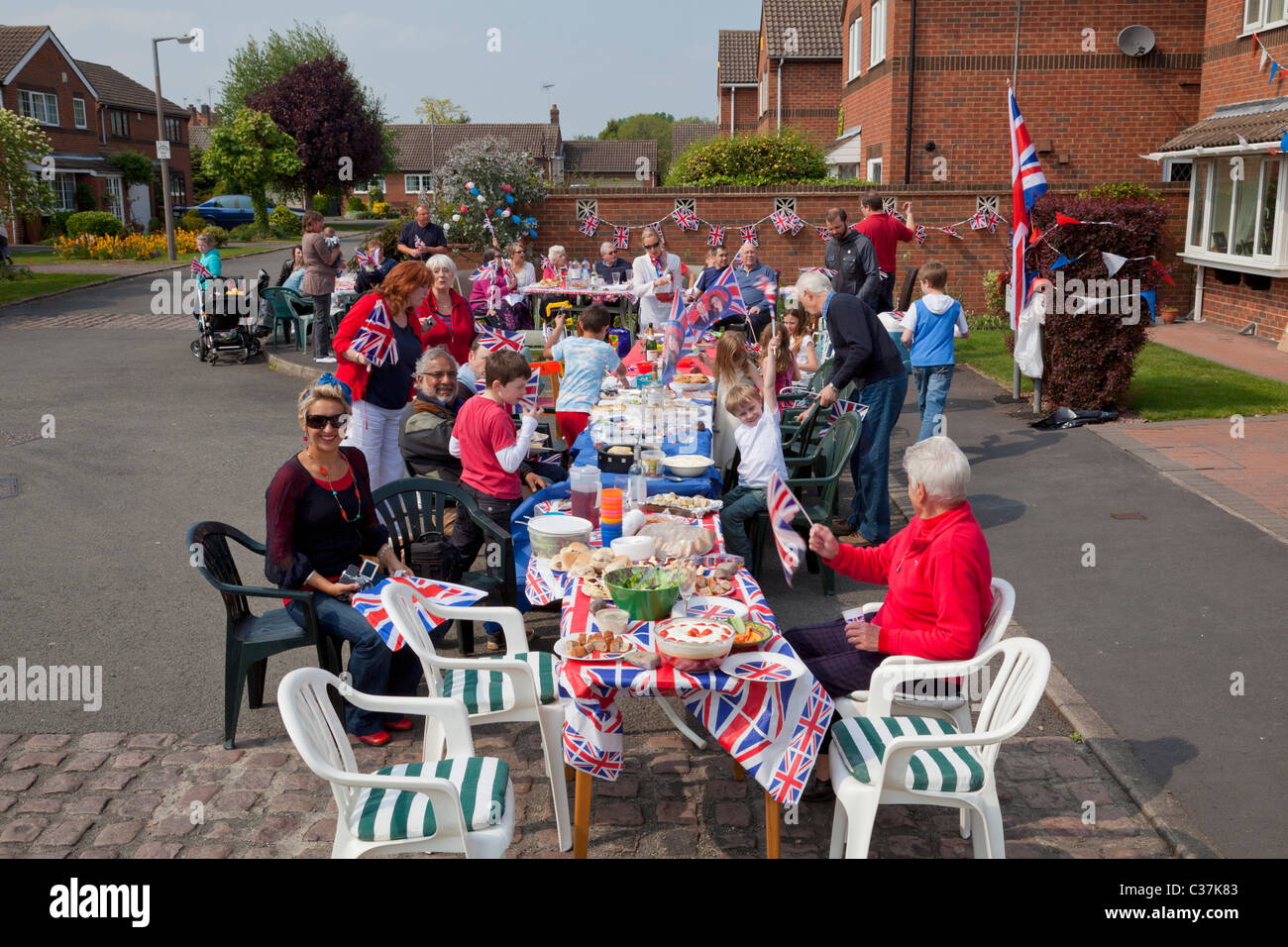 Street party to celebrate the royal wedding between Prince William and Catherine Kate Middleton Nottingham England GB UK Stock Photo