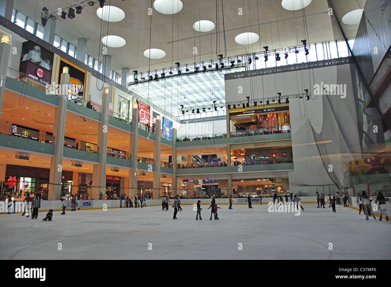 Dubai Ice Rink, The Dubai Mall, Downtown Dubai, Shopping Centre, Dubai ...