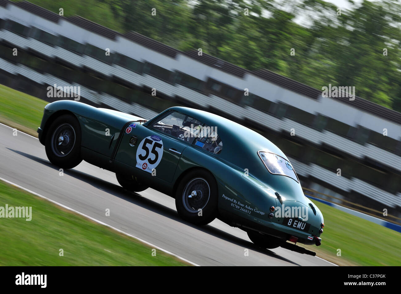 Aston Martin DB2 en de Mille Miglia - Auto Motor Klassiek - tijdschrift