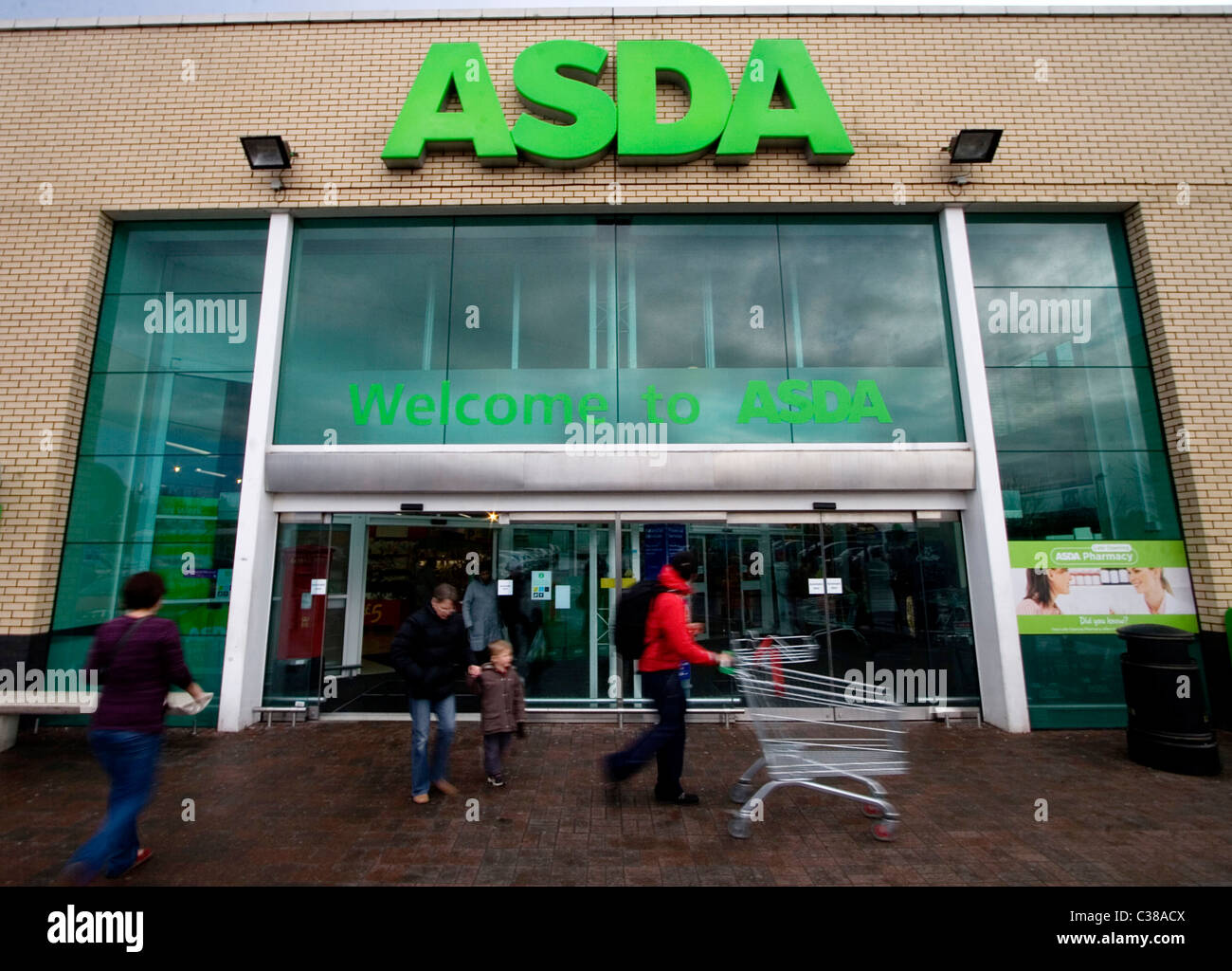 Asda store and sign hires stock photography and images Alamy