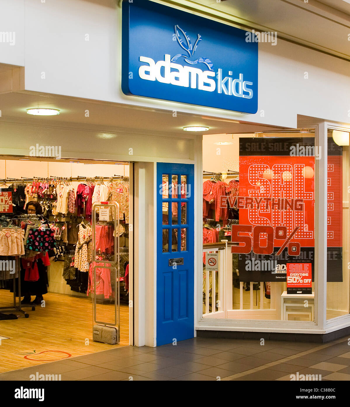 Kids Clothes Shop High Resolution Stock Photography and Images - Alamy