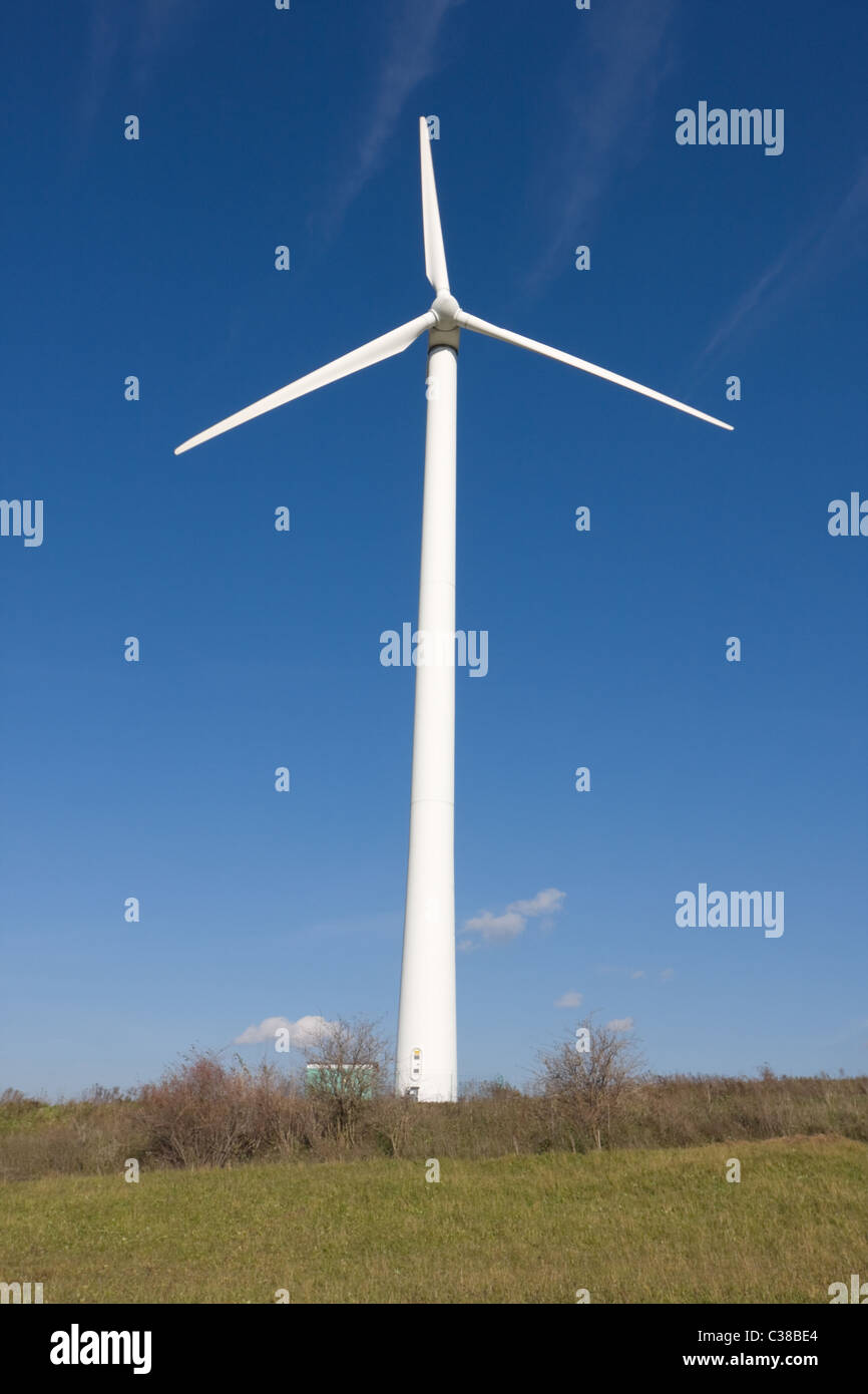 wind turbine close up blue sky Stock Photo - Alamy
