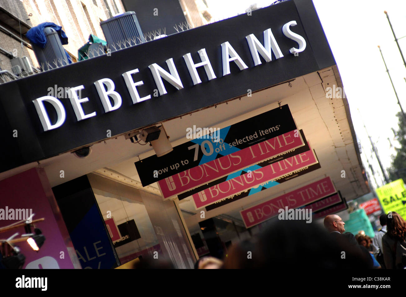 Debenhams sale hires stock photography and images Alamy