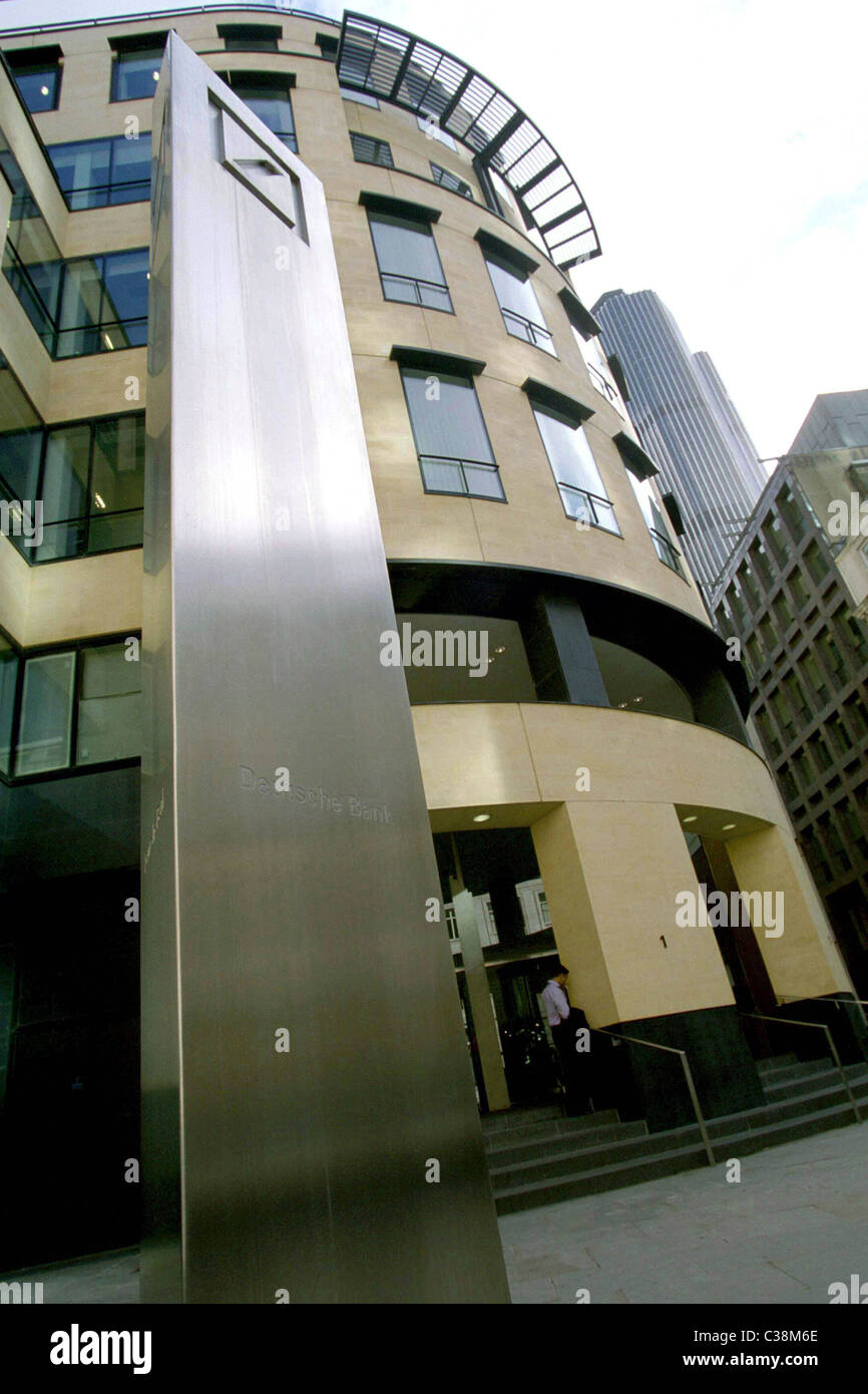 Exterior Of The Deutsche Bank Offices In London Stock Photo