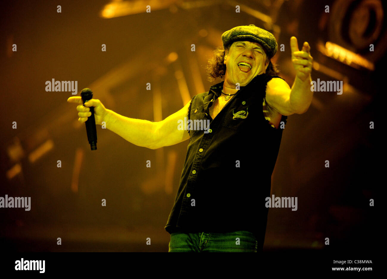 Phil rudd brian johnson hi-res stock photography and images - Alamy