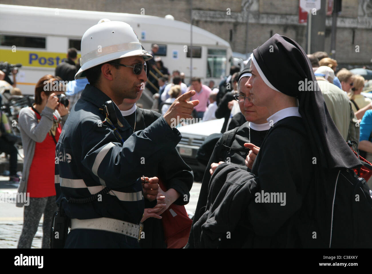 people celebrating the beatification of pope john paul the second, rome ...