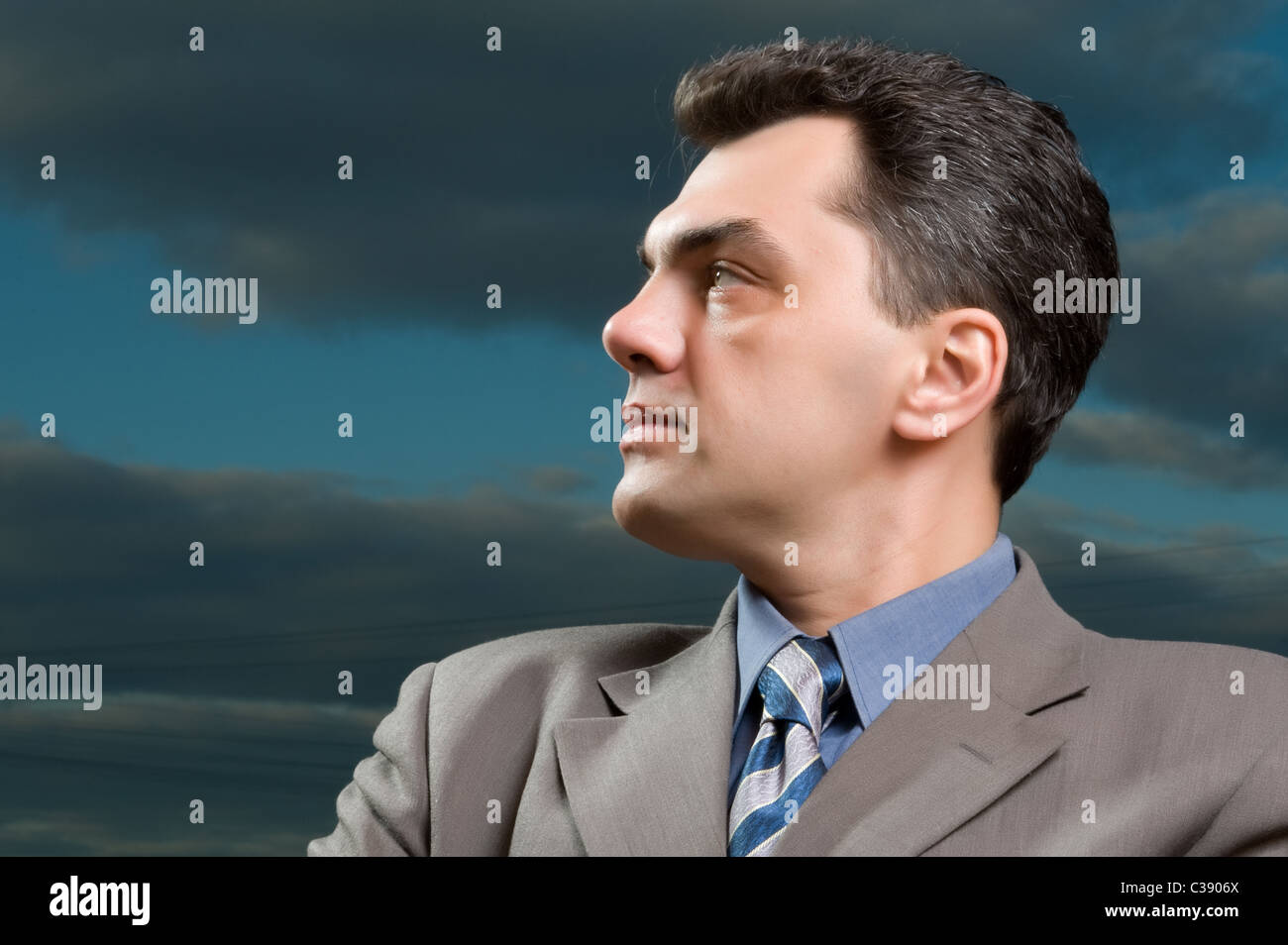Man in a suit man in a suit hi-res stock photography and images - Alamy