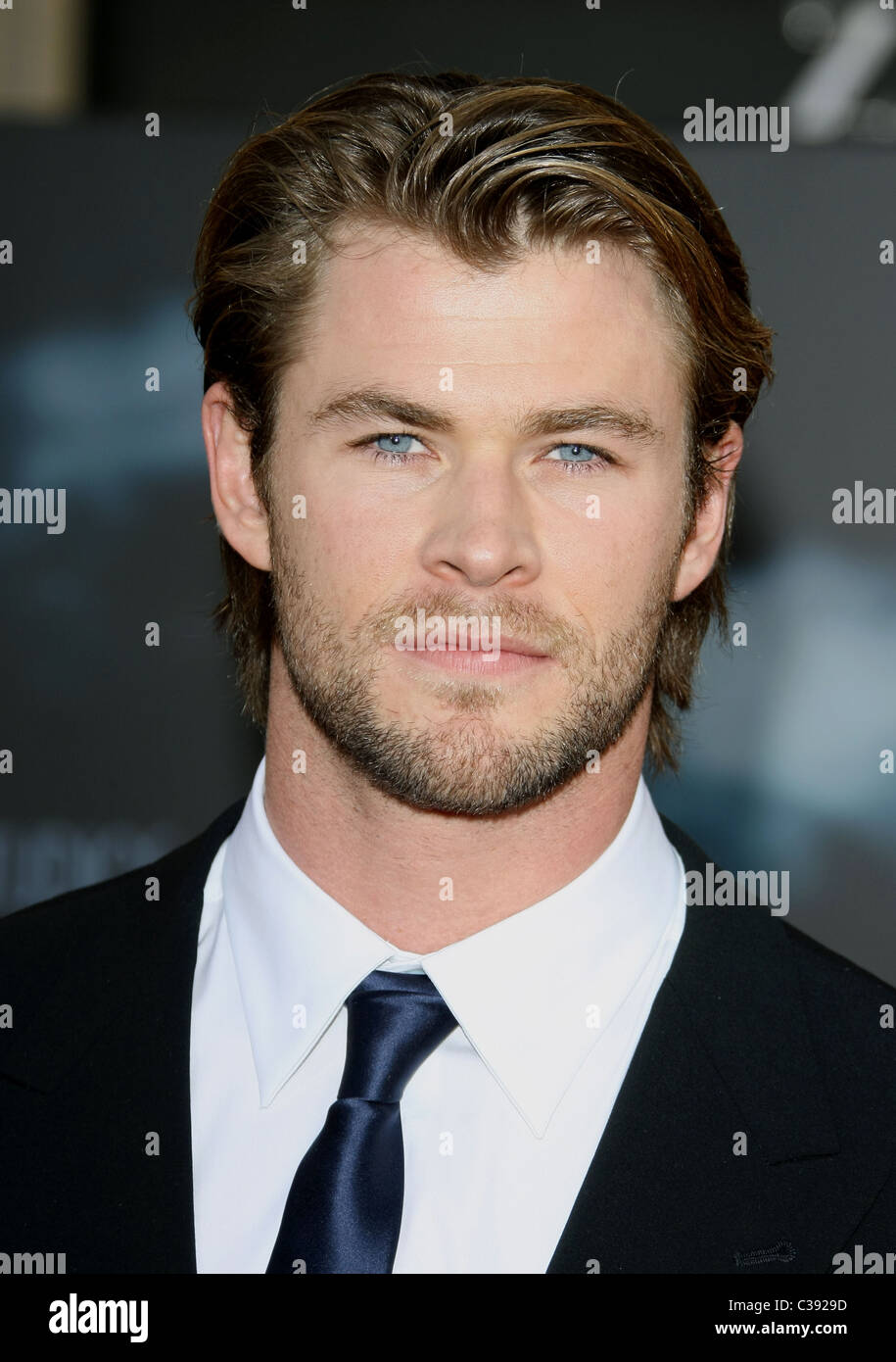 CHRIS HEMSWORTH THOR. PREMIERE. PARAMOUNT AND MARVEL. HOLLYWOOD LOS