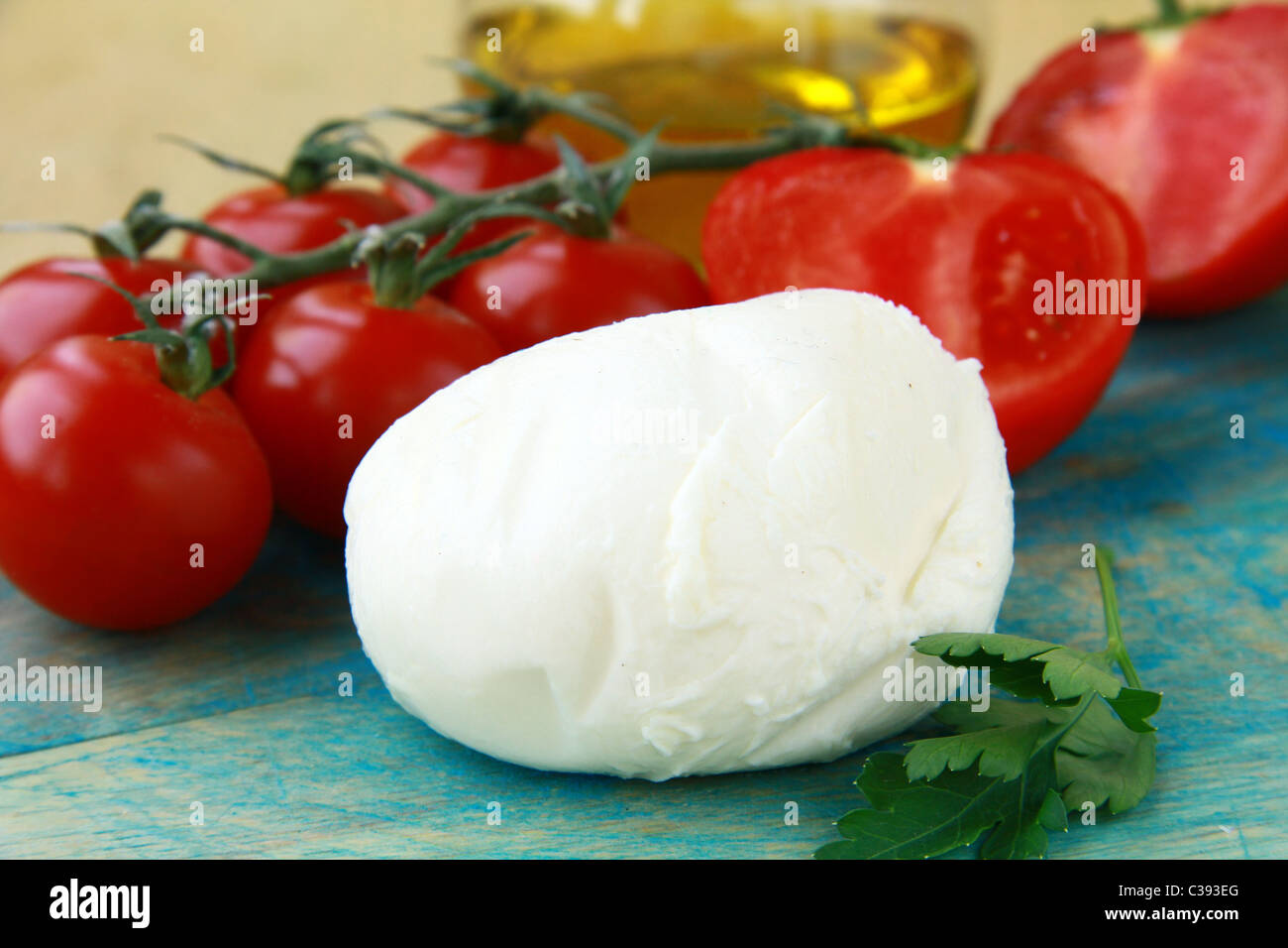 Italian mozzarella cheese tomatoes olive oil Stock Photo Alamy