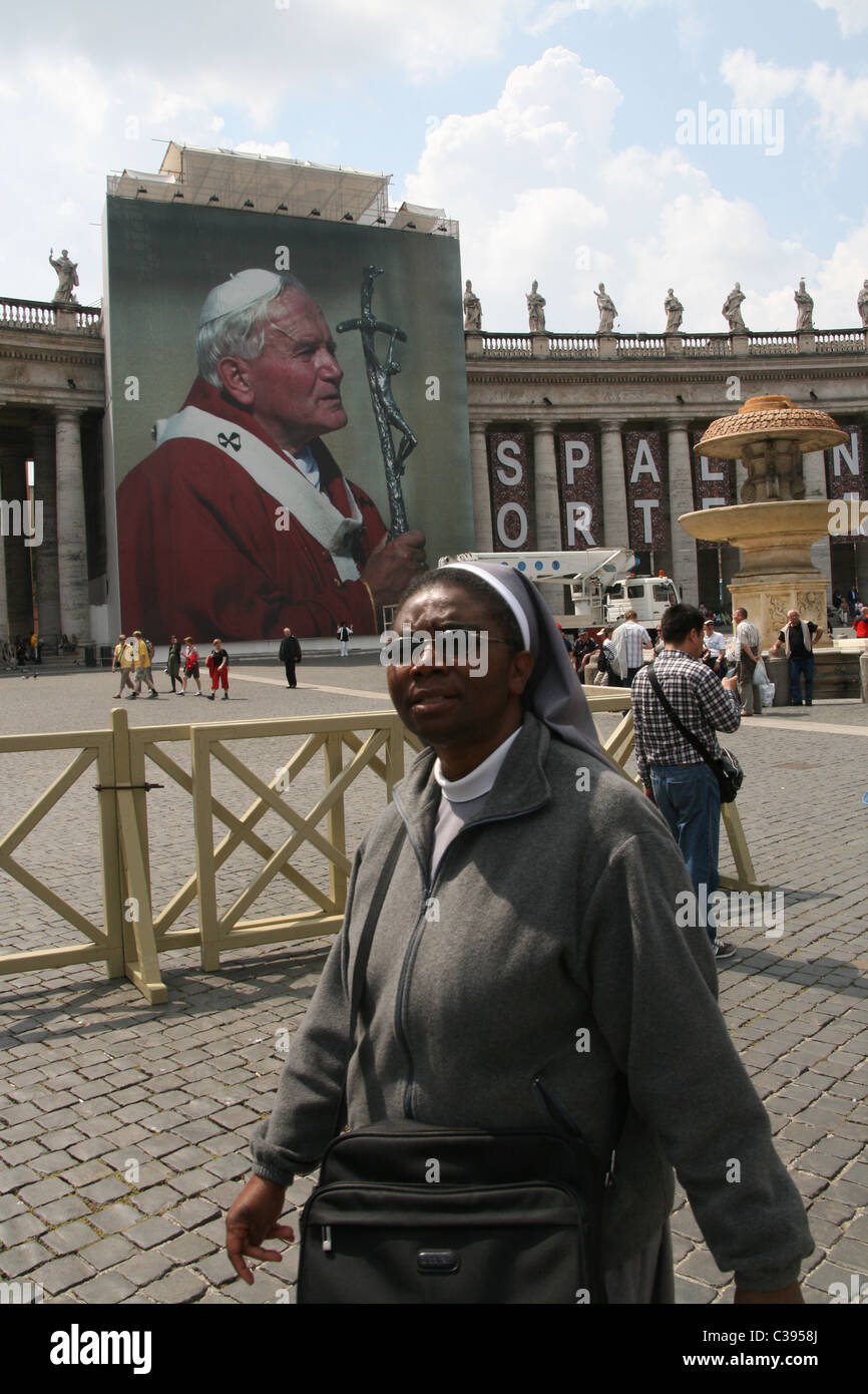 people in saint peter's square before the beatification of pope john ...
