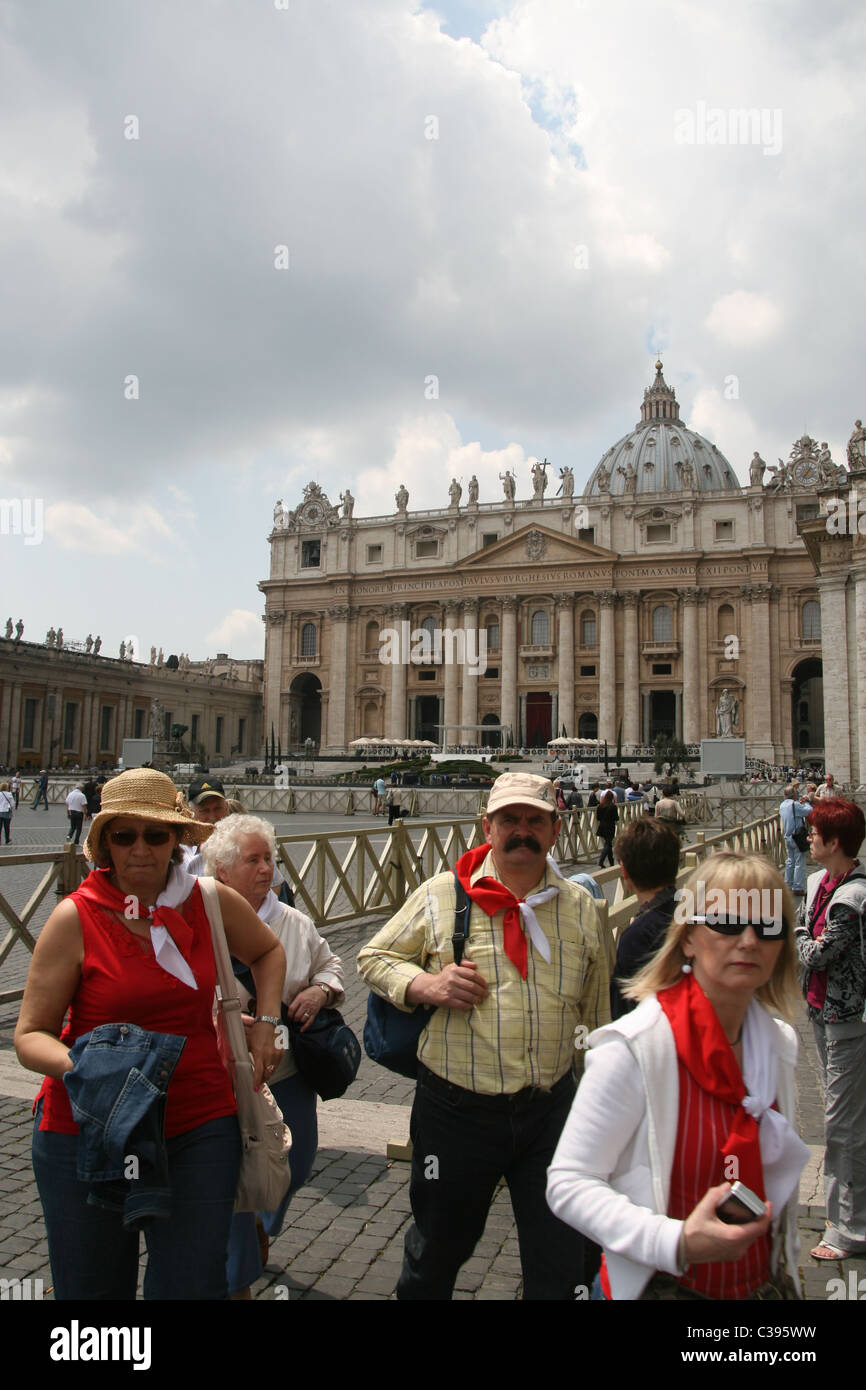 people in saint peter's square before the beatification of pope john ...