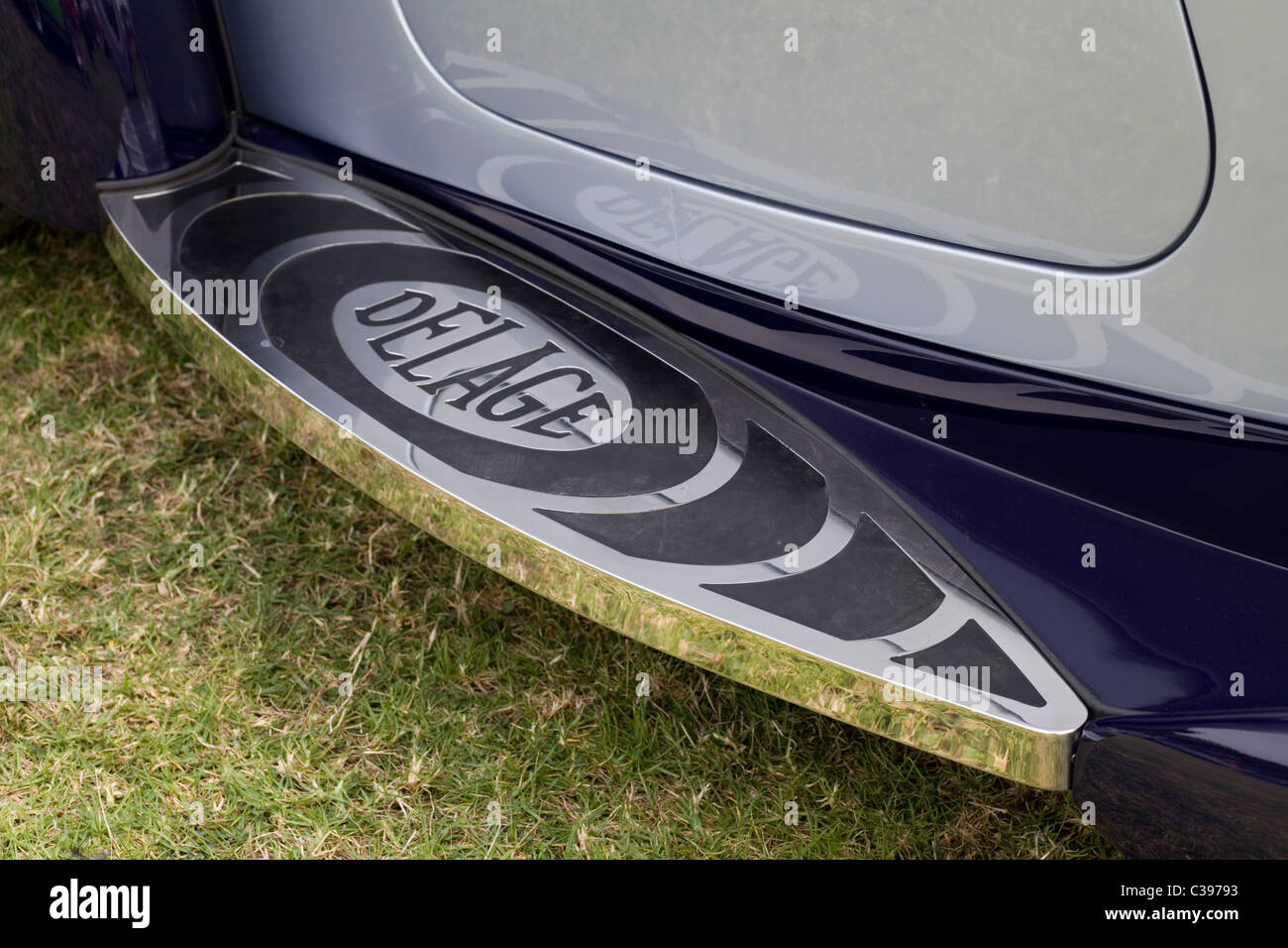 Car running board hires stock photography and images Alamy