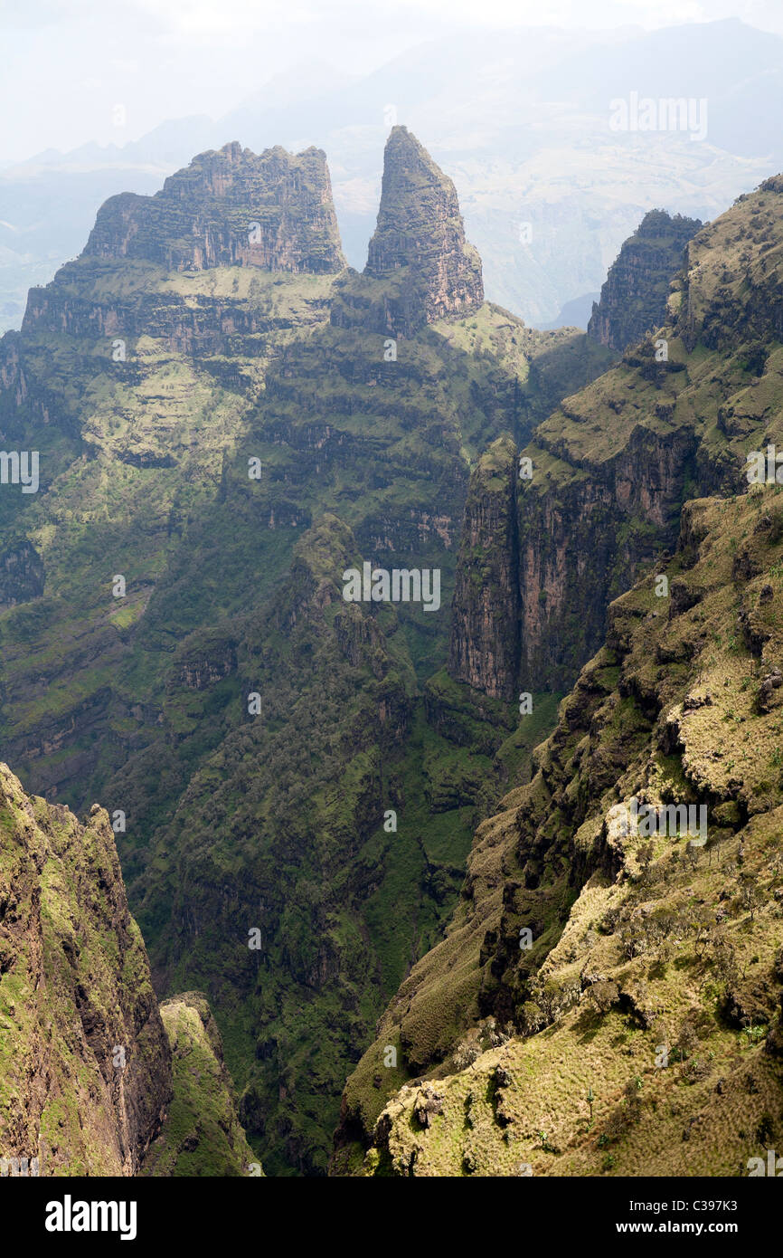 The craggy line of a Simien Mountains spur near Geech Stock Photo