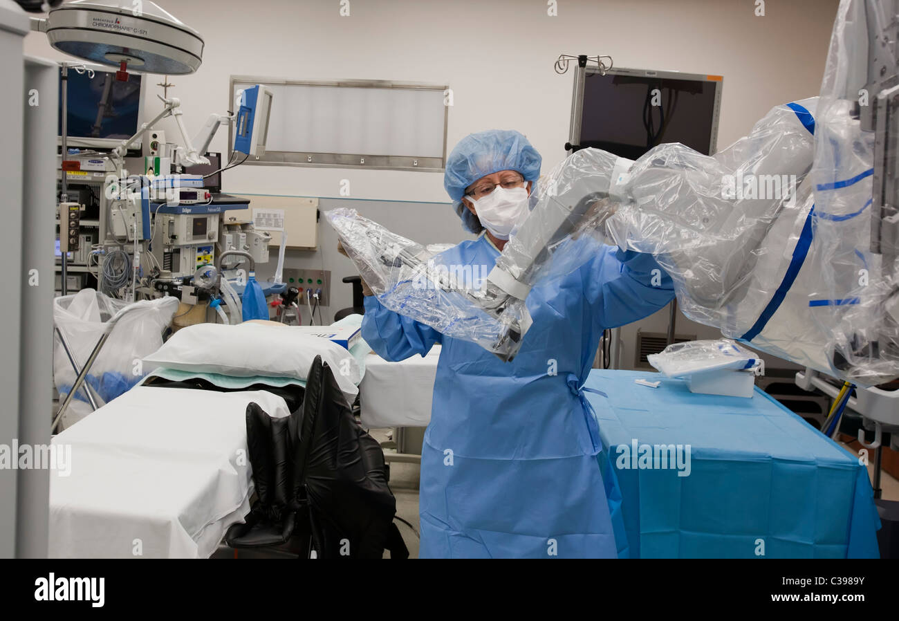 Technician Prepares Operating Room For Robotic Surgery Stock Photo Alamy   Technician Prepares Operating Room For Robotic Surgery C3989Y 