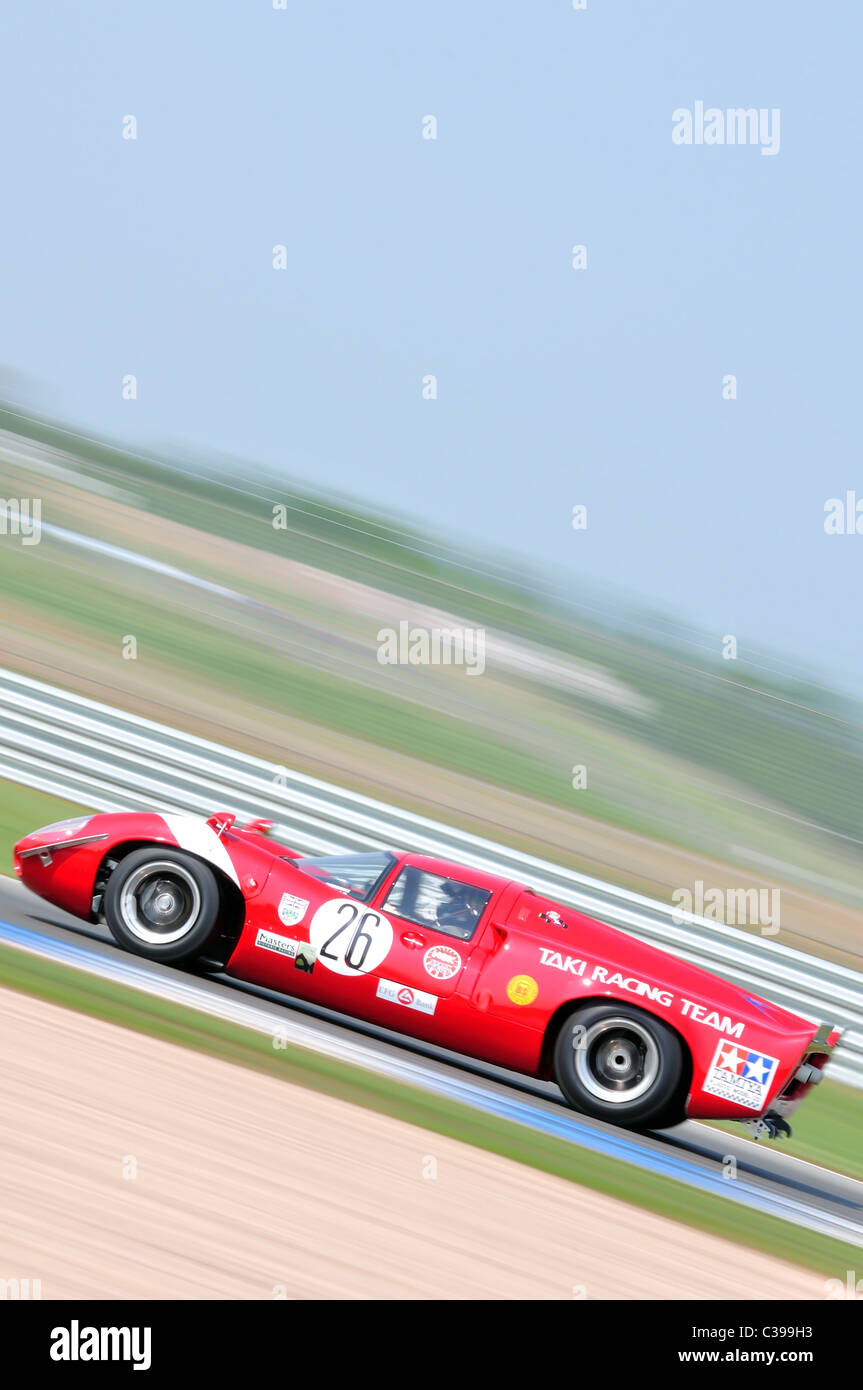 '1000km' for pre-'72 Sports-Racing Cars - Olly Bryant, 1968 Lola T70 Mk3B Stock Photo